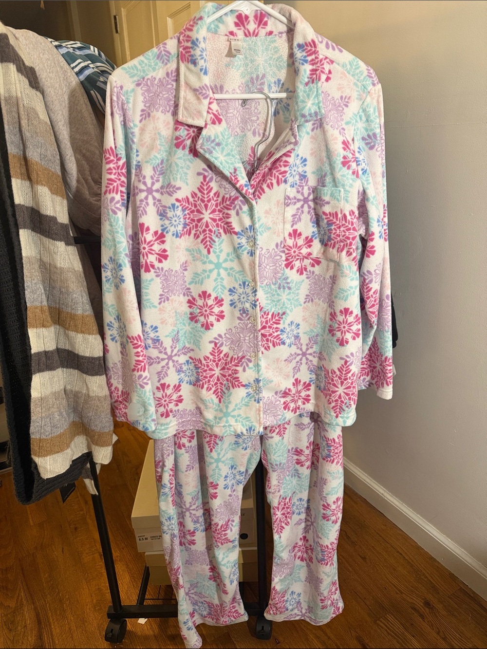 Snowflake Print Pajama Set - Pink, light blue, purple fleece super soft